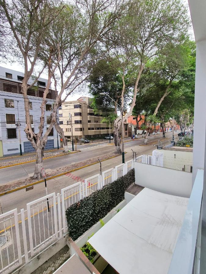 Hermoso Y Centrico 1Br En Barranco Con Cochera Wifi Y Netflix リマ エクステリア 写真